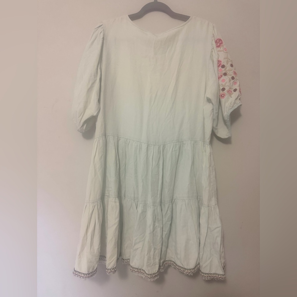NWT Chelsea & Violet Blue Chambray Mini Dress Pink Embroidery XL See Photos - Picture 2 of 9